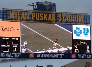 FarmGolf WVU Tailgate Pics – 2009