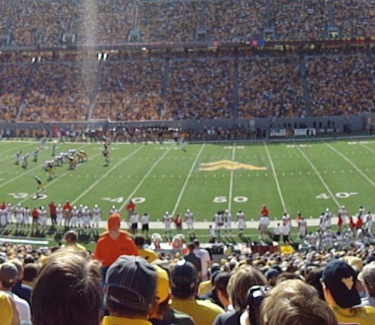 FarmGolf WVU Tailgate Pics 2010