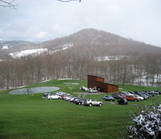 FarmGolf Wedding Pictures by Guests