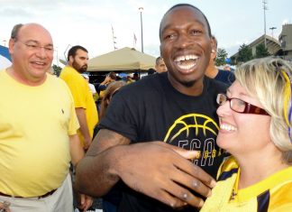 FarmGolf WVU Tailgate Pics 2011