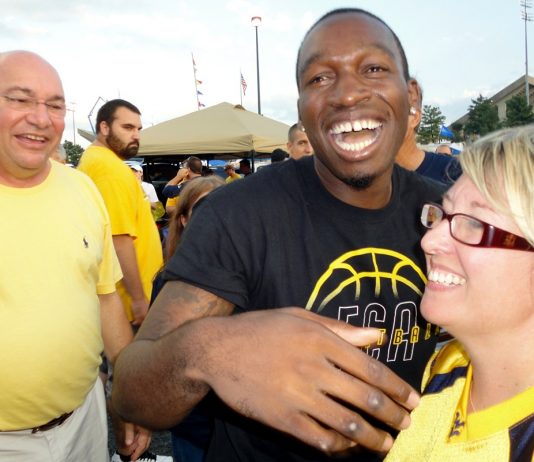 FarmGolf WVU Tailgate Pics 2011