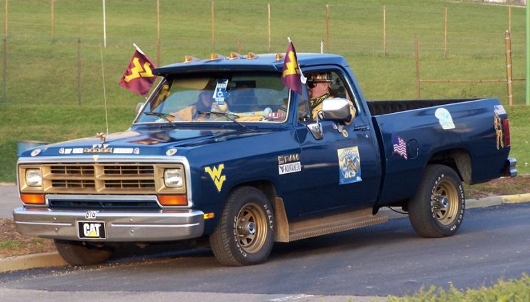 FarmGolf WVU Tailgate Pics – 2007