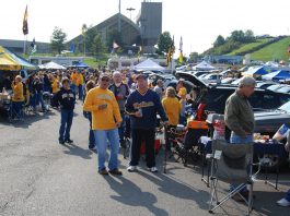 FarmGolf WVU Tailgate Pics – 2008