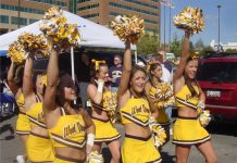 FarmGolf WVU Tailgate Pics – 2005